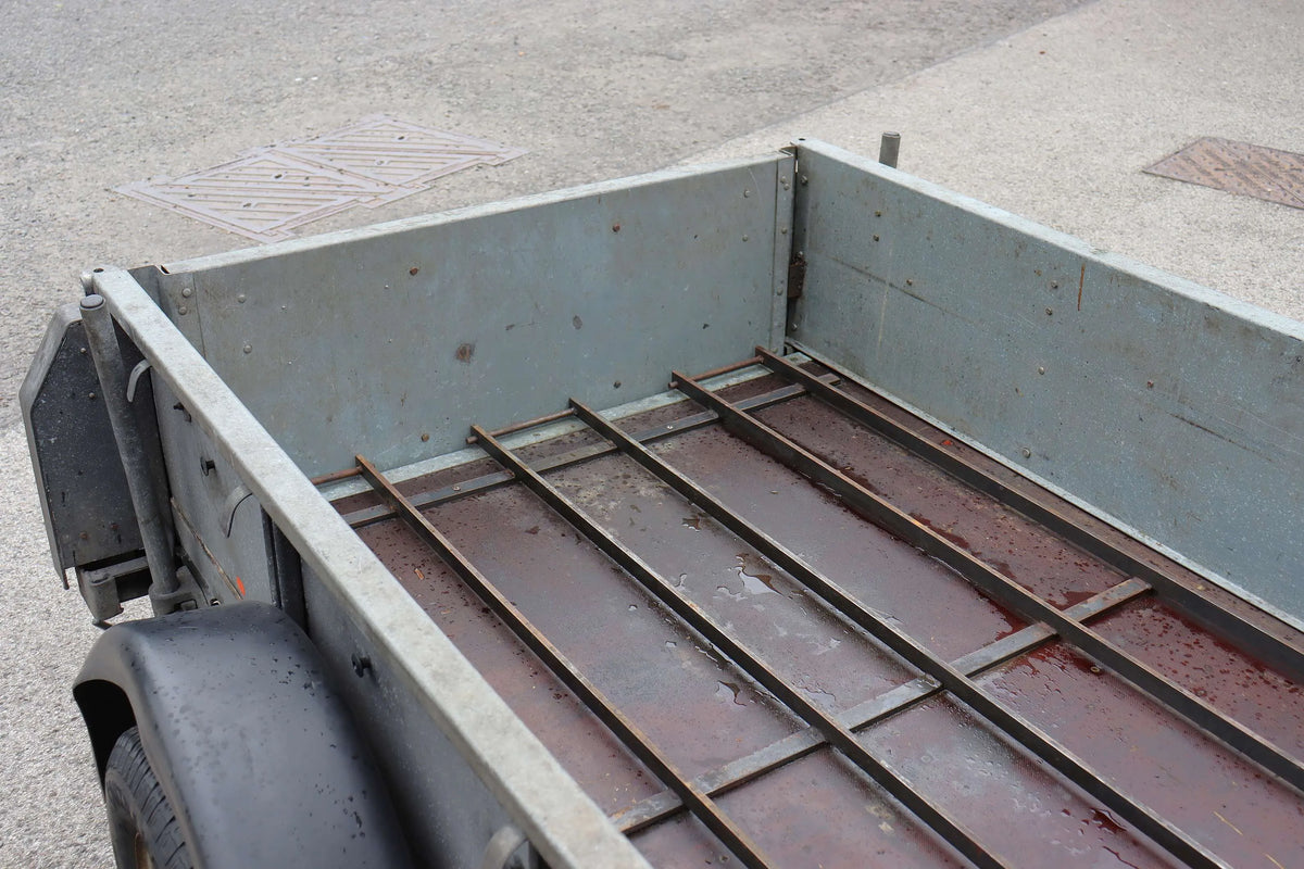 Ifor Williams GD64 braked trailer fitted for 7 1/4 inch gauge