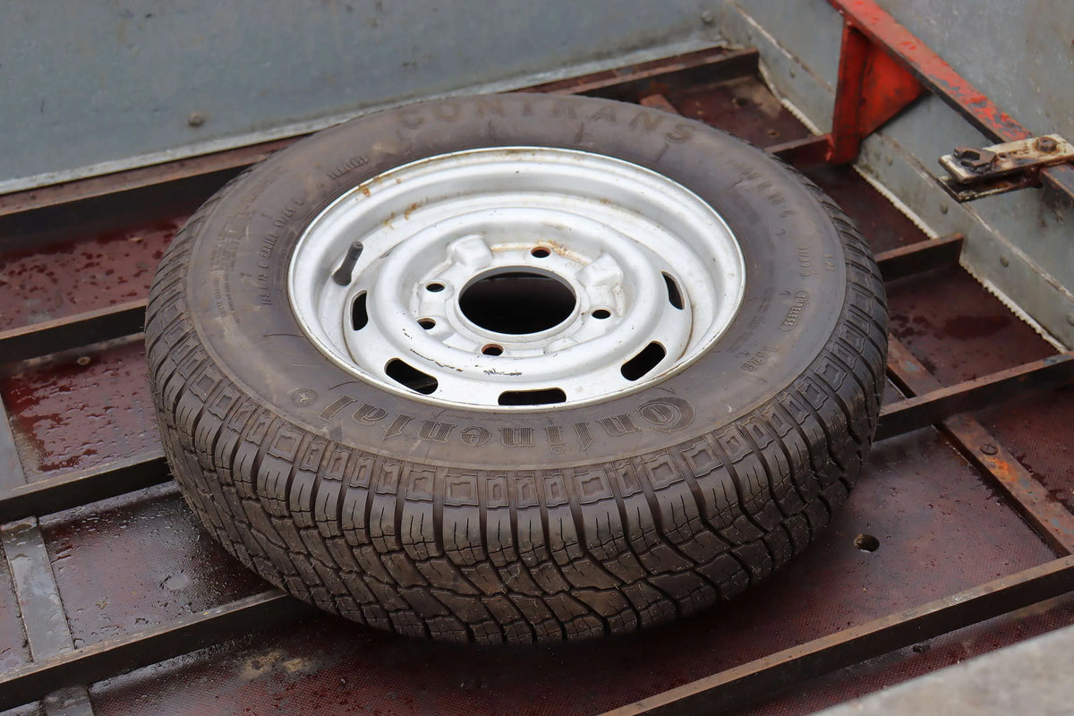 Ifor Williams GD64 braked trailer fitted for 7 1/4 inch gauge