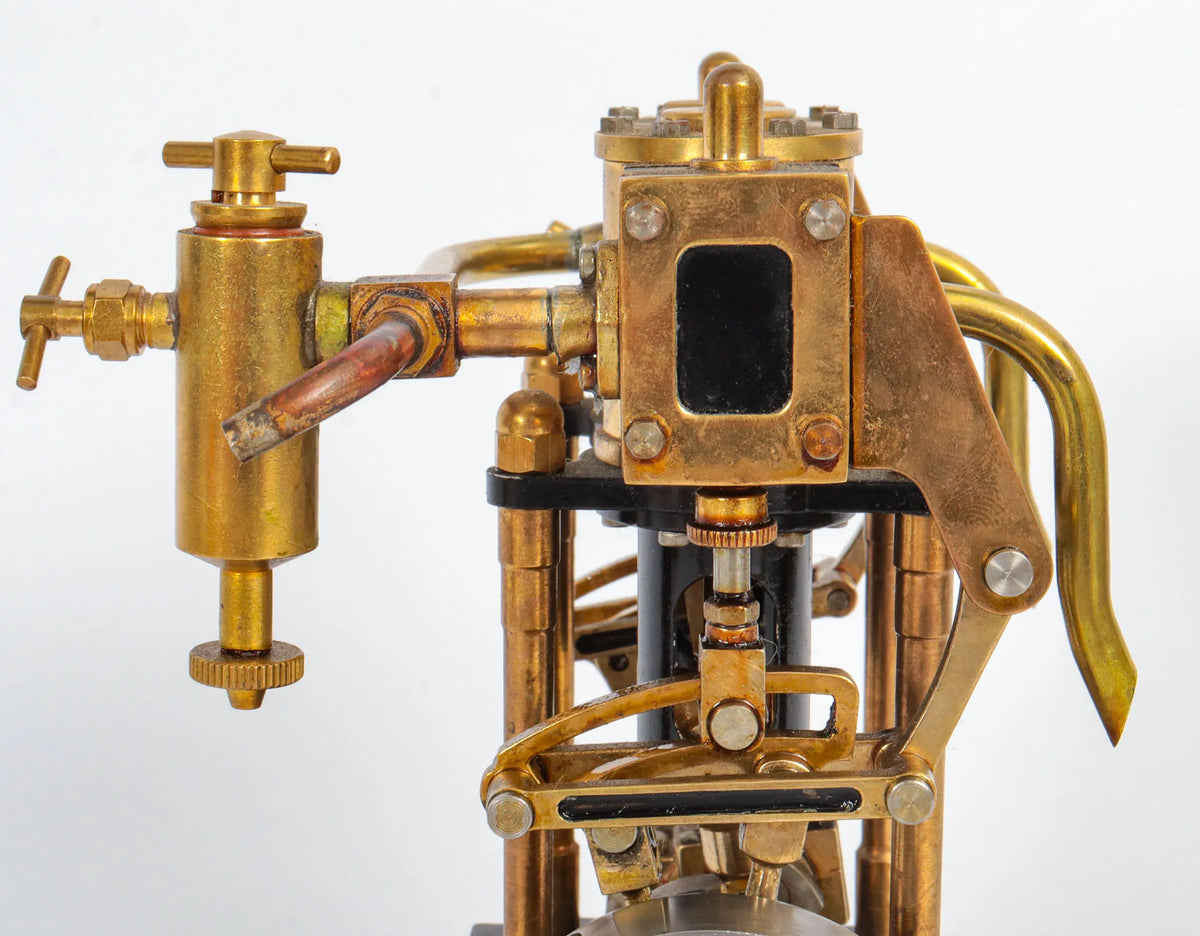 Twin launch engine with reversing gear