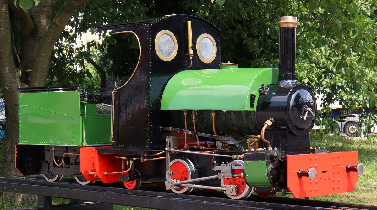 5 inch gauge ''Sweet Pea'' 0-4-2T and tender