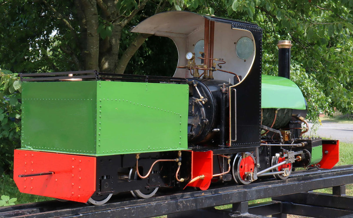 5 inch gauge ''Sweet Pea'' 0-4-2T and tender