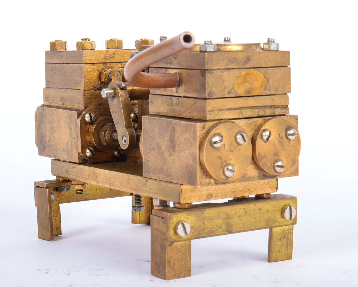 Duplex steam pump