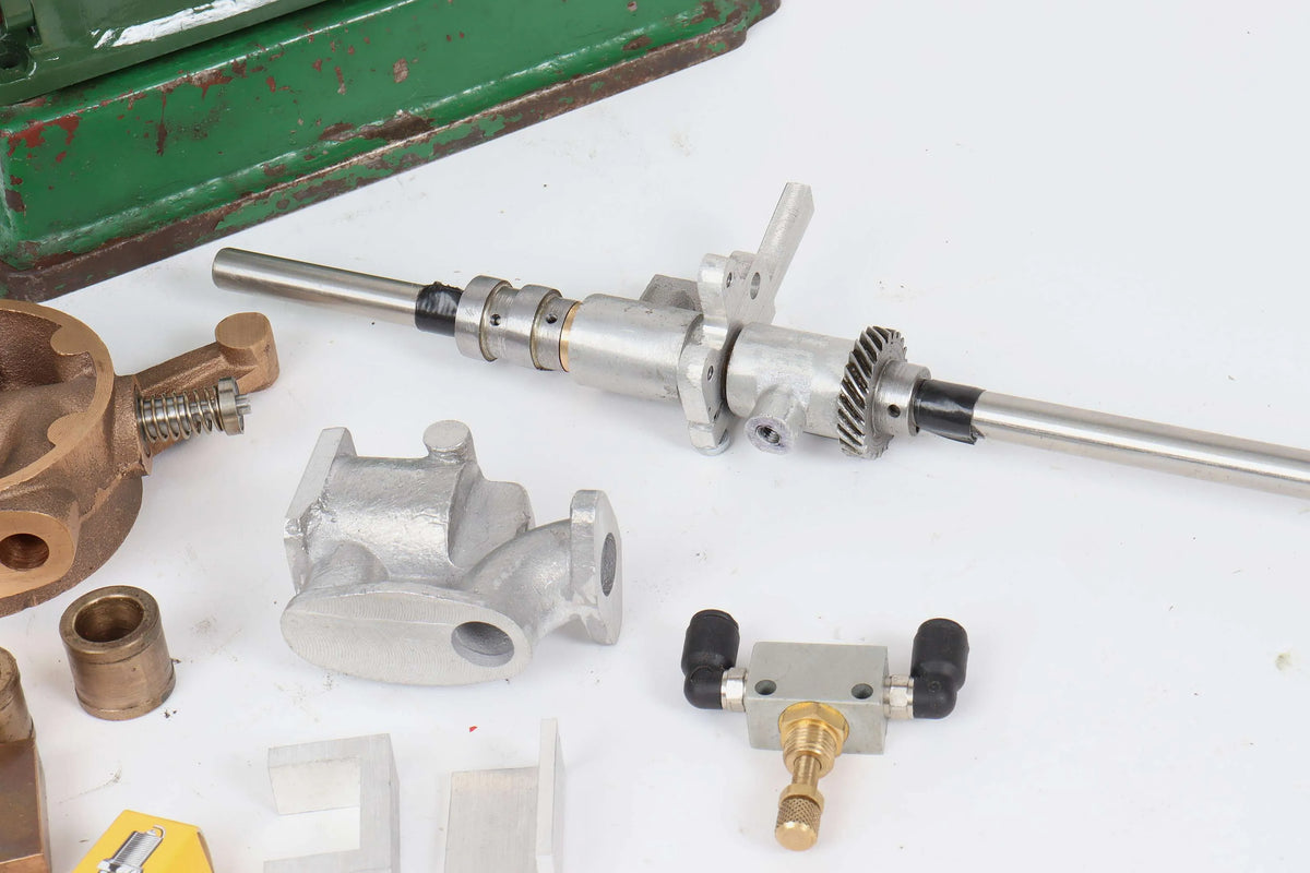 Westbury "Centaur" open crank engine