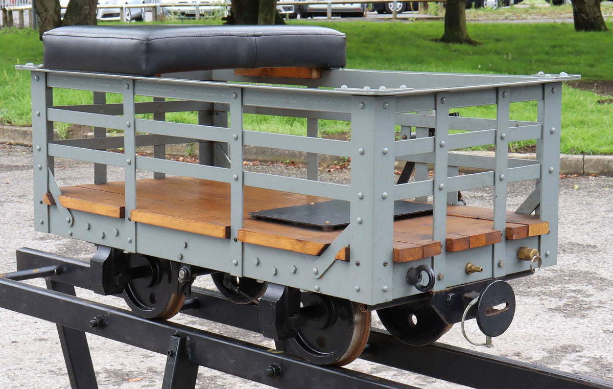 7 1/4 inch narrow gauge braked slate wagon
