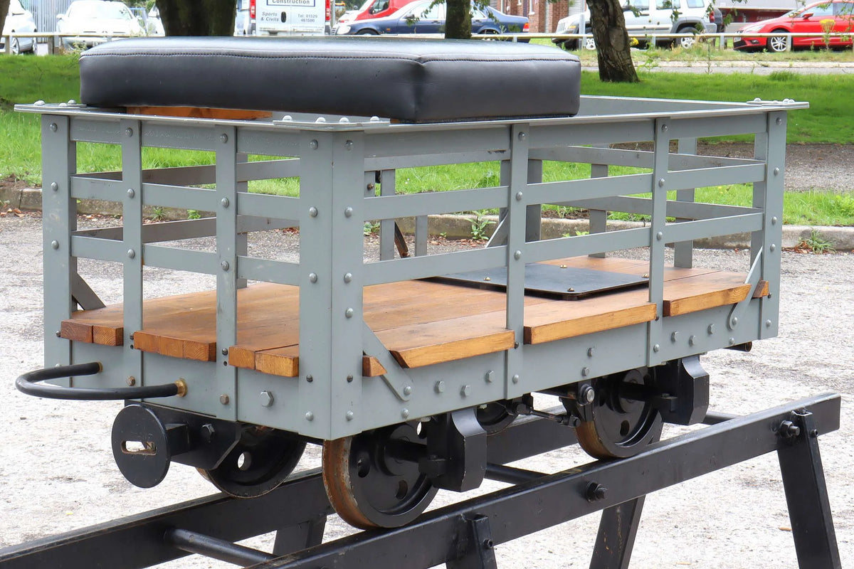 7 1/4 inch narrow gauge braked slate wagon