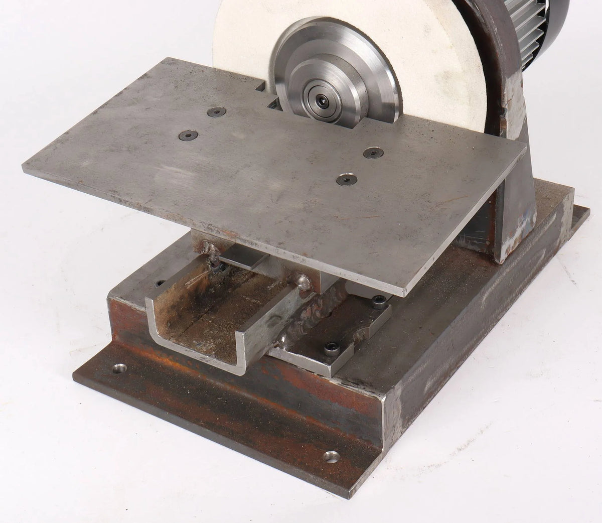 Tool grinder