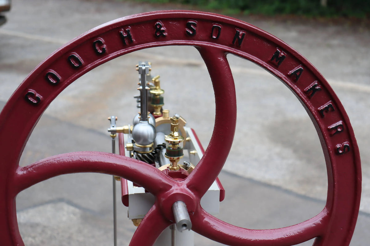 Award-winning large vertical engine