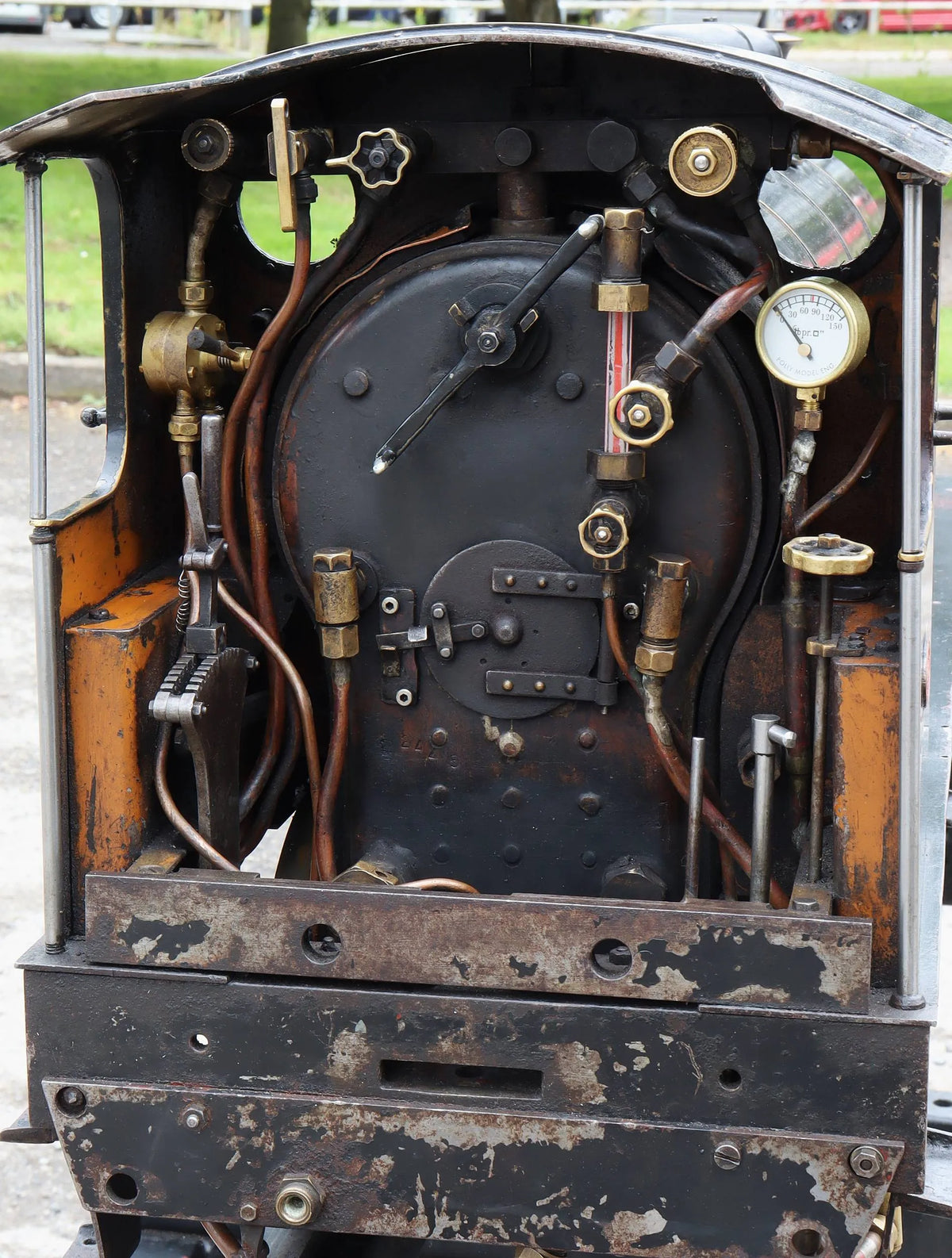 5 inch gauge LB&SCR C2X 0-6-0