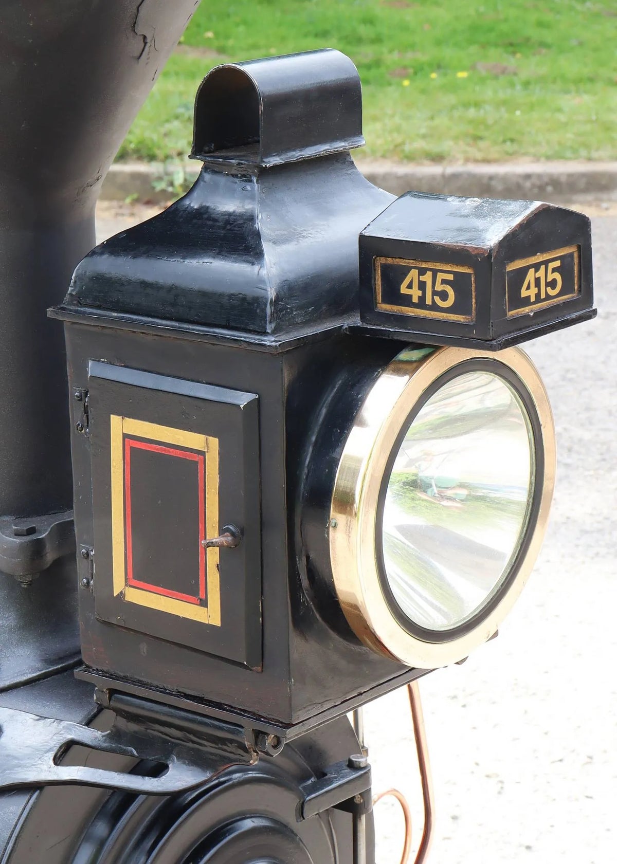 7 1/4 inch gauge C19 2-8-0