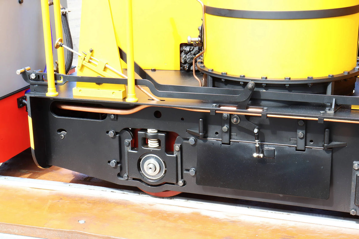 7 1/4 inch gauge vertical boiler locomotive with tender