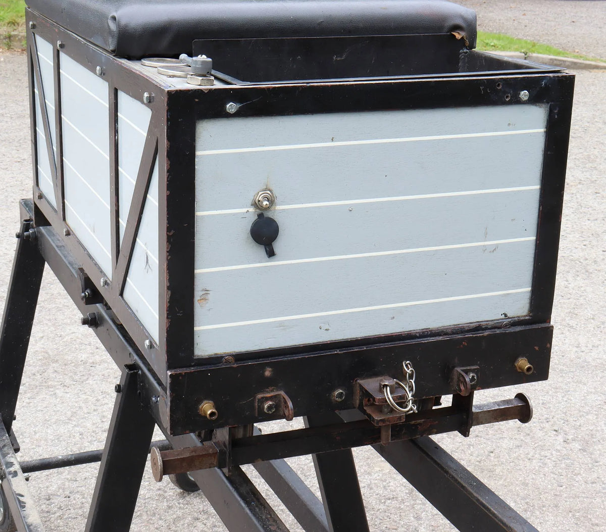 7 1/4 inch gauge air-braked driving truck