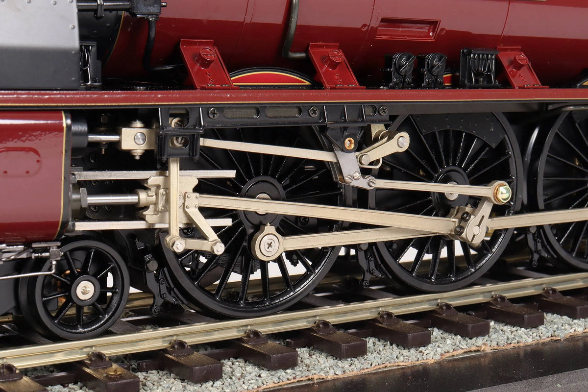Gauge 1 Aster "Duchess of Sutherland" with display case
