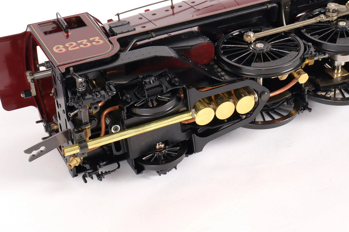 Gauge 1 Aster "Duchess of Sutherland" with display case