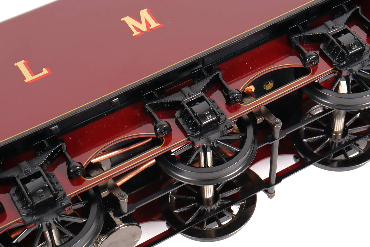 Gauge 1 Aster "Duchess of Sutherland" with display case