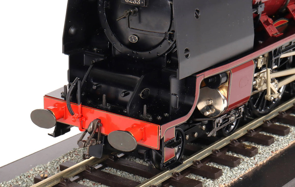 Gauge 1 Aster "Duchess of Sutherland" with display case