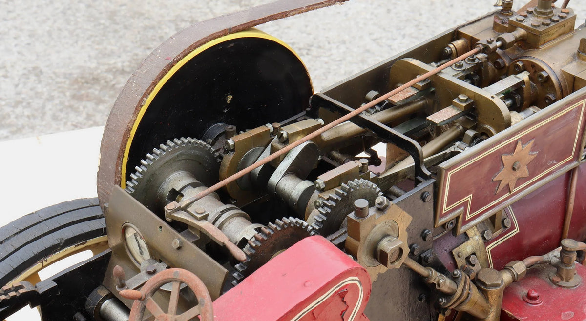 Vintage 1 1/4 inch scale Showmans engine