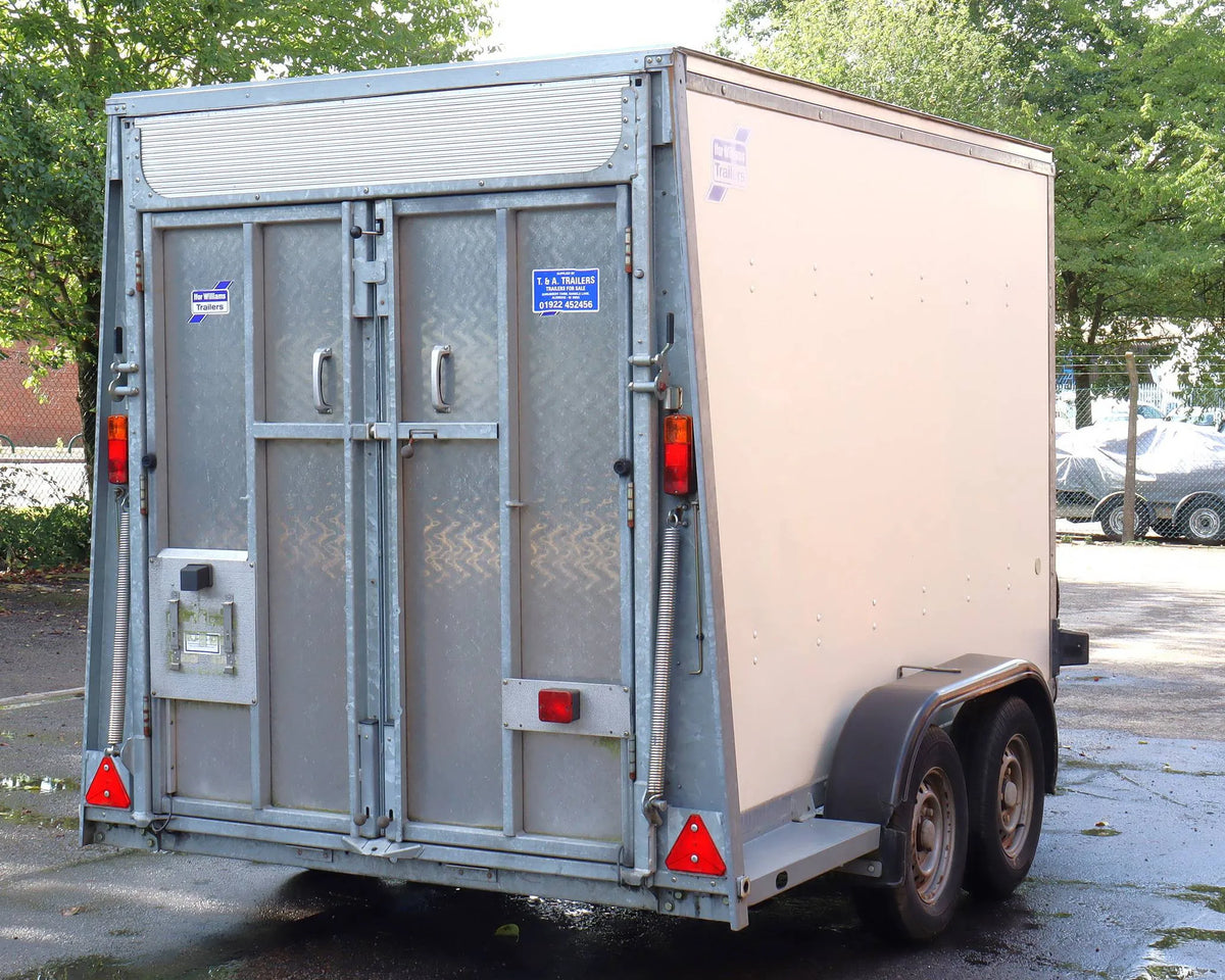 Ifor Williams BV105 twin axle box van trailer