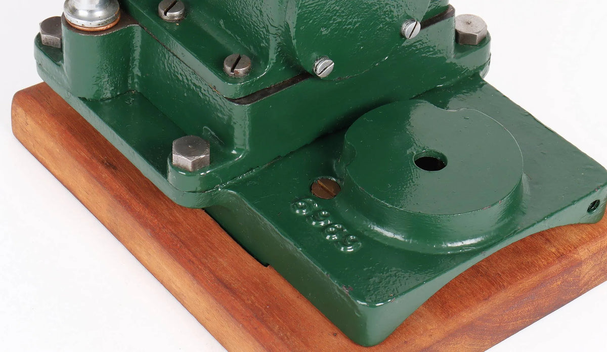 Vintage twin cylinder compressor pump