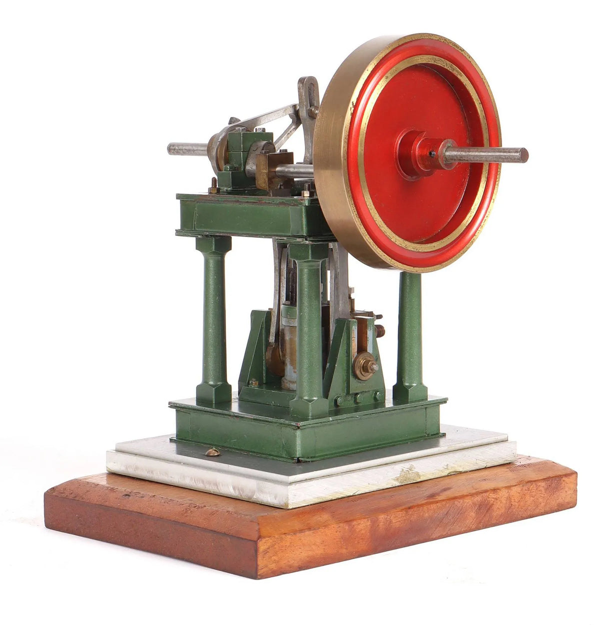 Four pillar vertical engine