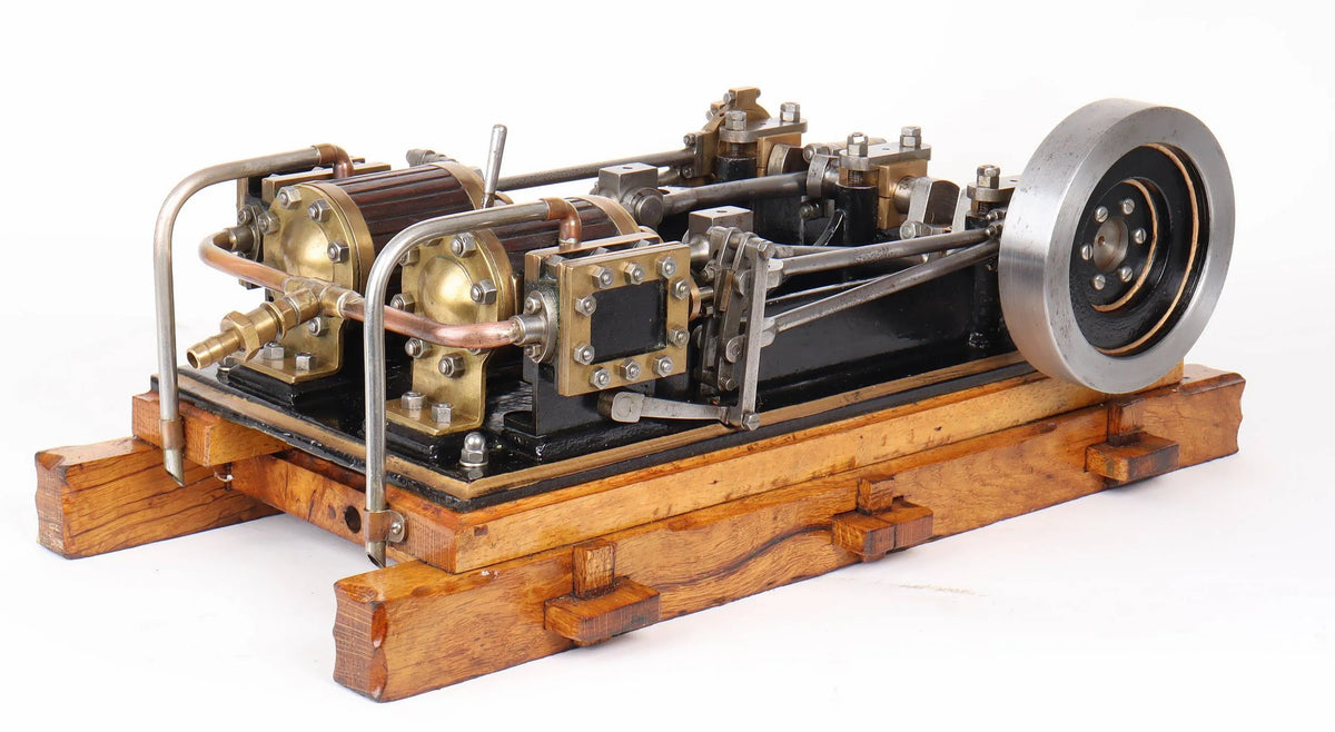 Horizontal twin marine engine
