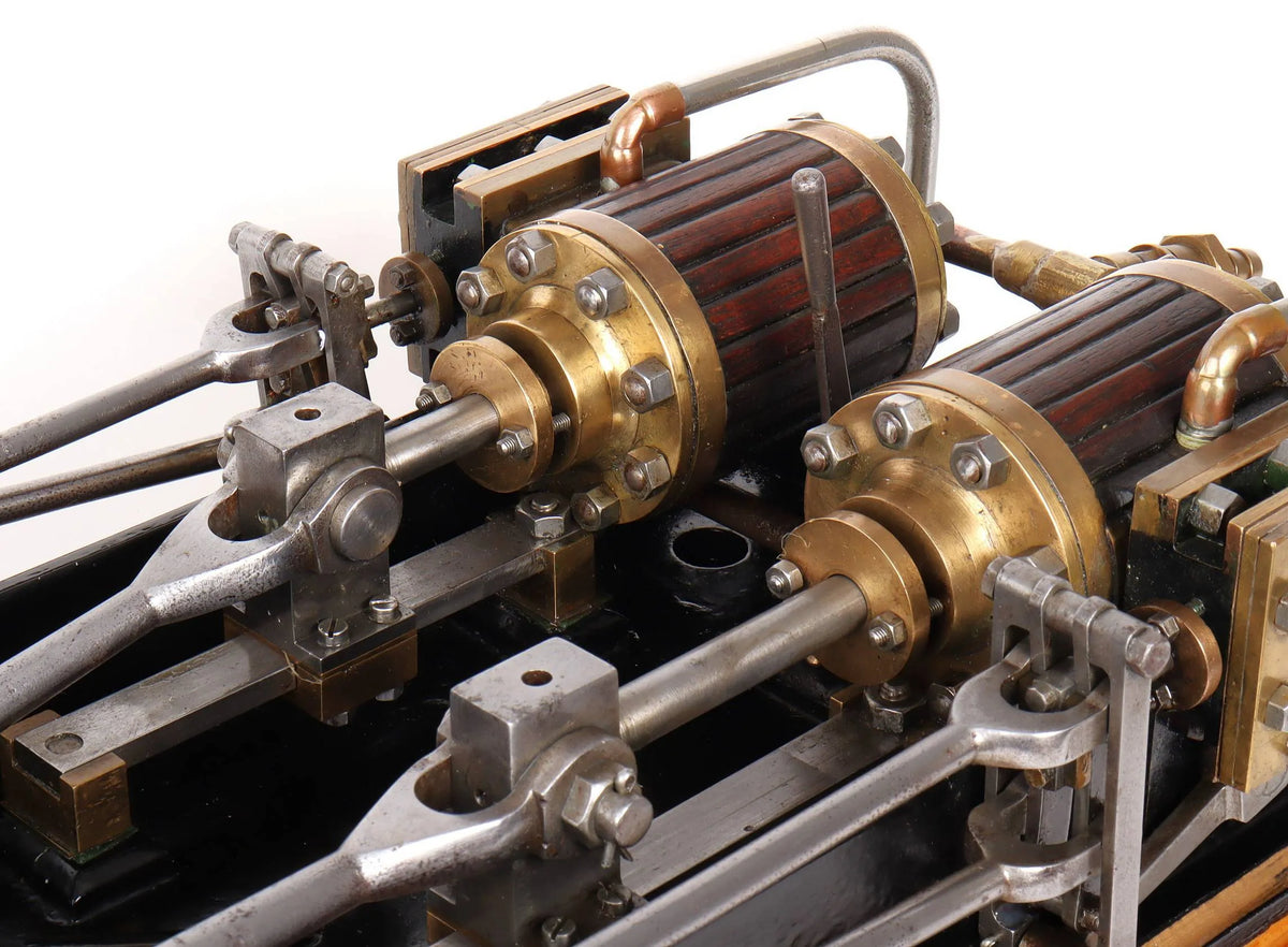 Horizontal twin marine engine