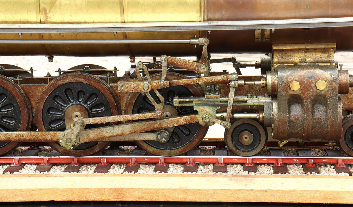 3 1/2 inch gauge Baldwin 4-8-4 "Columbia"