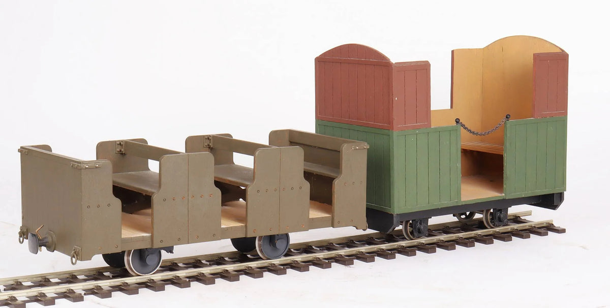 Pair of 45mm narrow gauge coaches