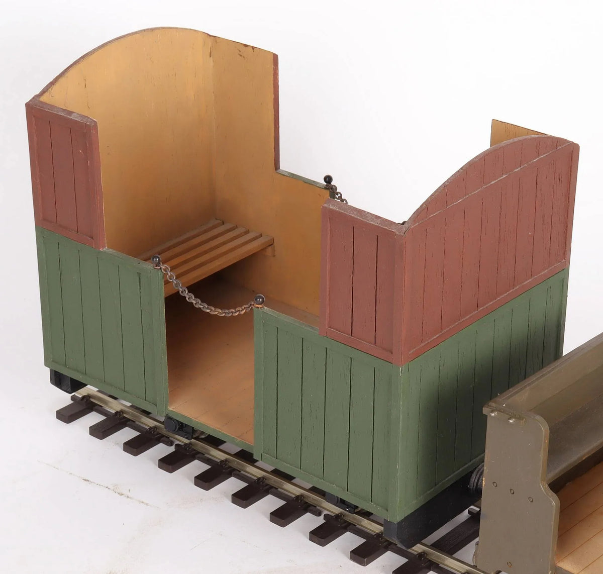 Pair of 45mm narrow gauge coaches