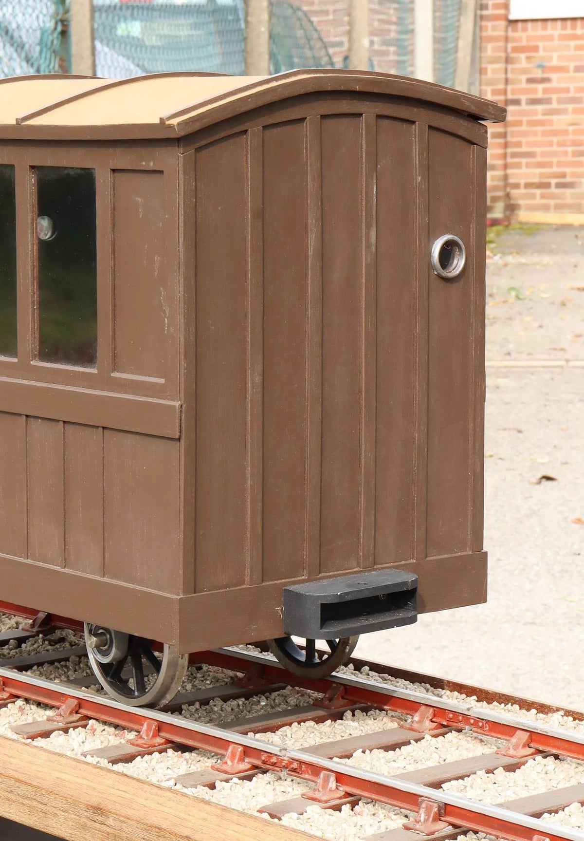 5 inch gauge Lord Penrhyn saloon van