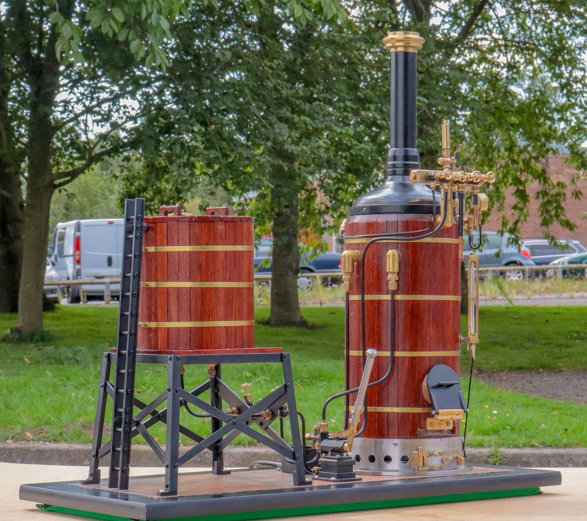 Vertical boiler with water tank