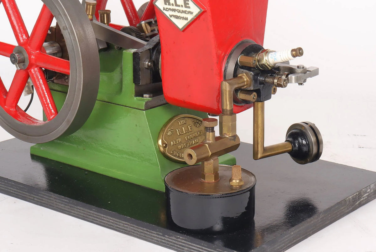 Alyn Foundry "RLE" hopper-cooled engine