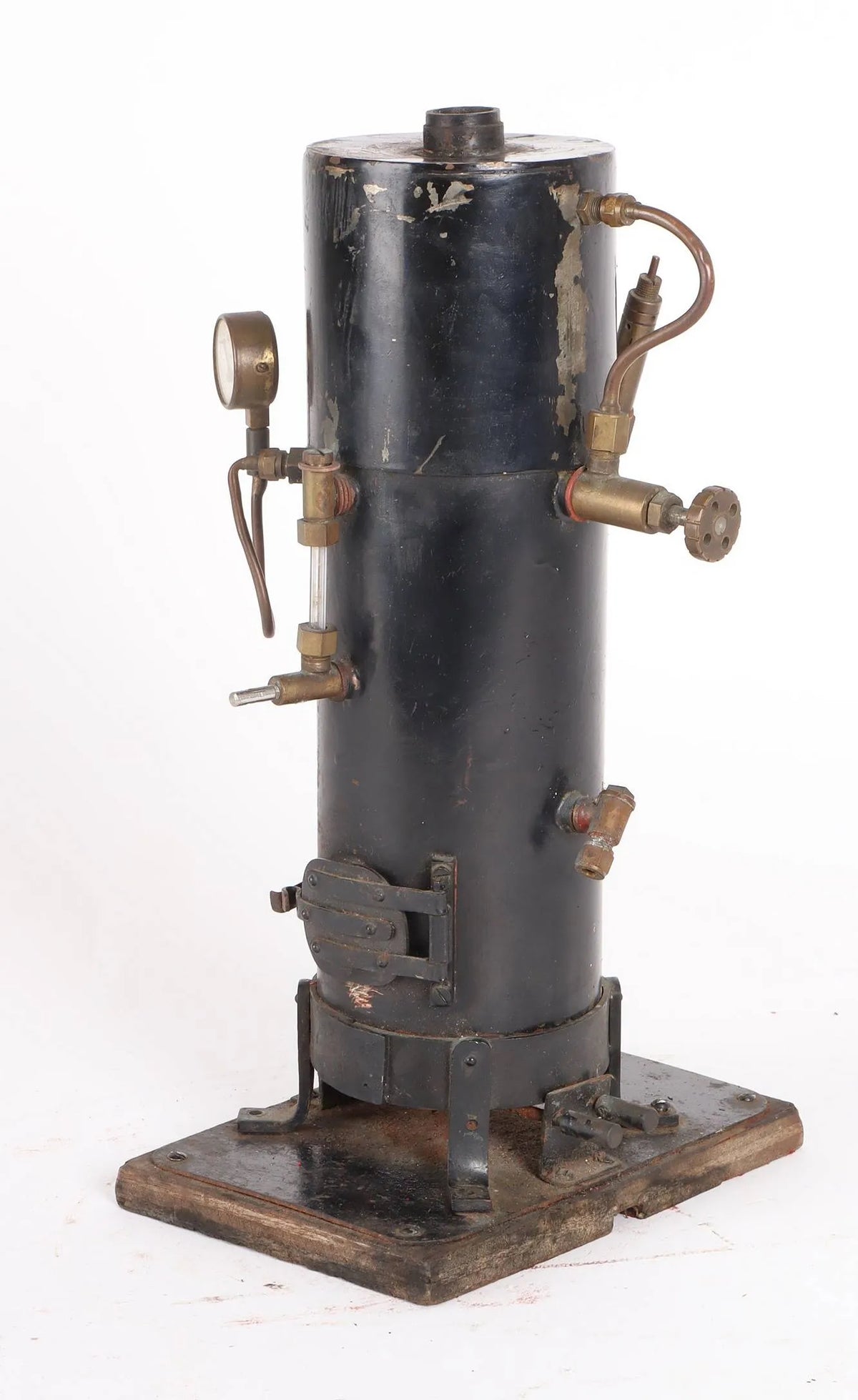 Small vertical boiler