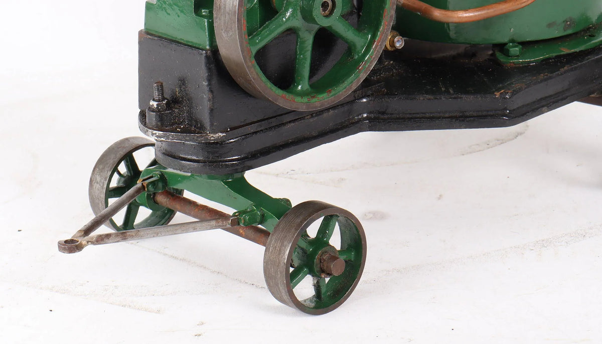 Dairy engine with vertical boiler