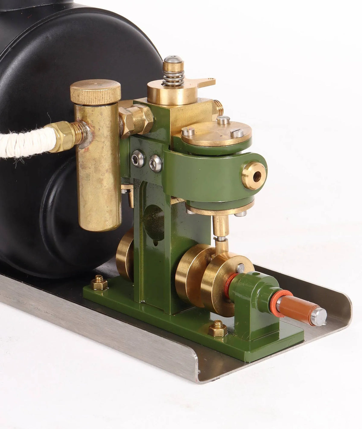 Stuart ''Puffin'' marine steam plant