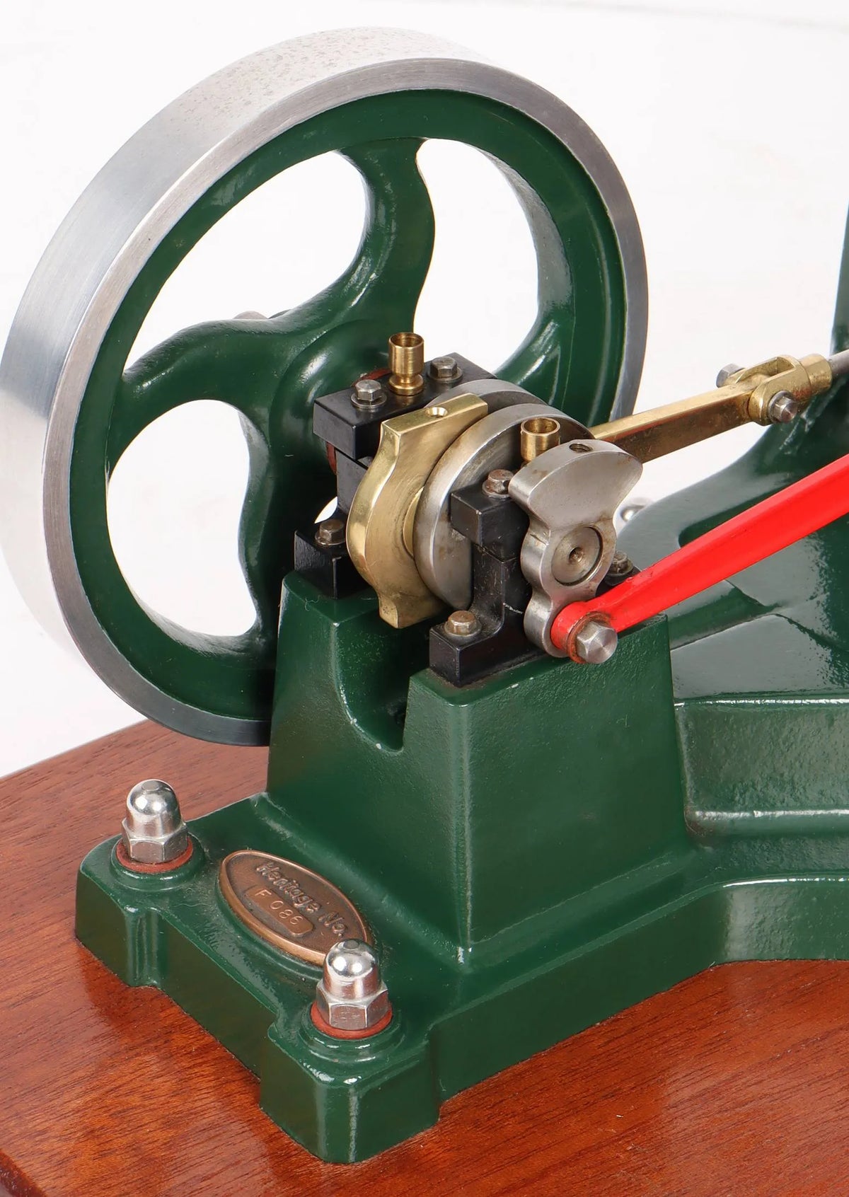Cotswold Heritage ''Fury'' hot air engine