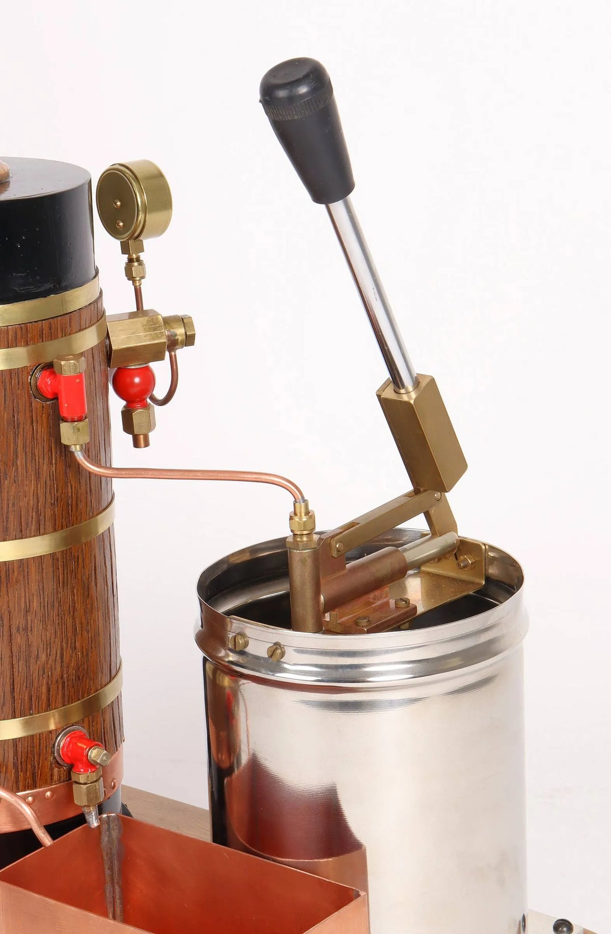Vertical boiler with water tank
