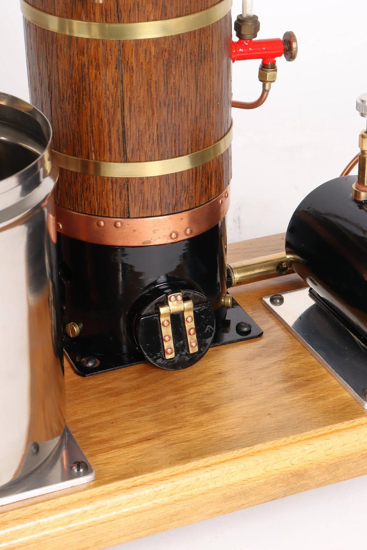 Vertical boiler with water tank