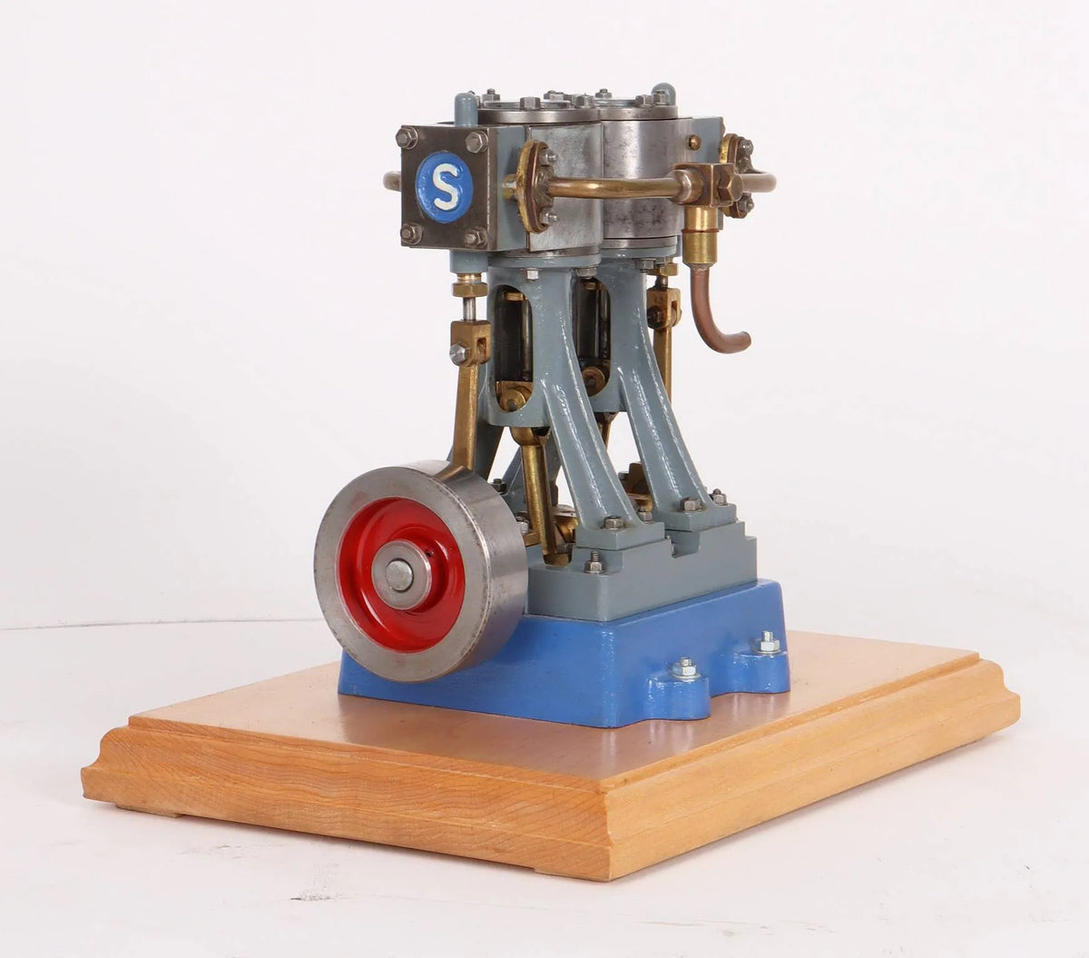 Stuart Double Ten vertical engine