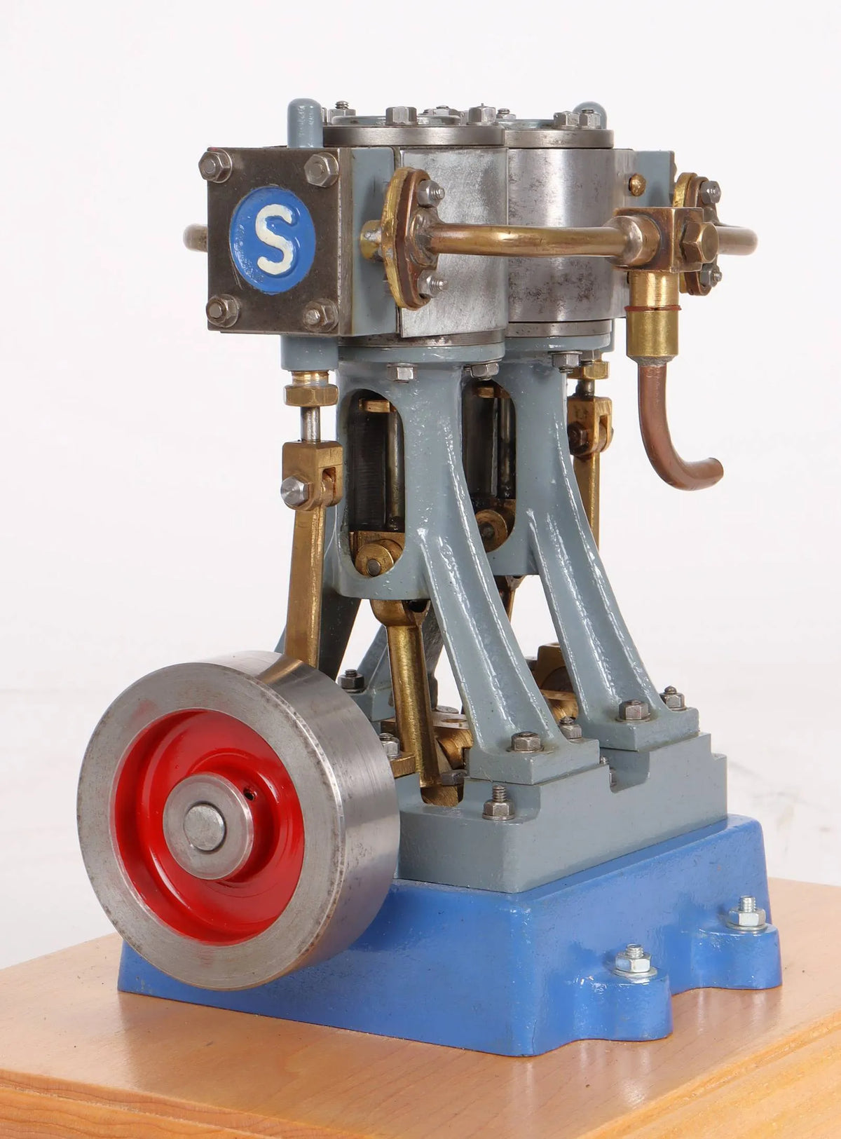 Stuart Double Ten vertical engine