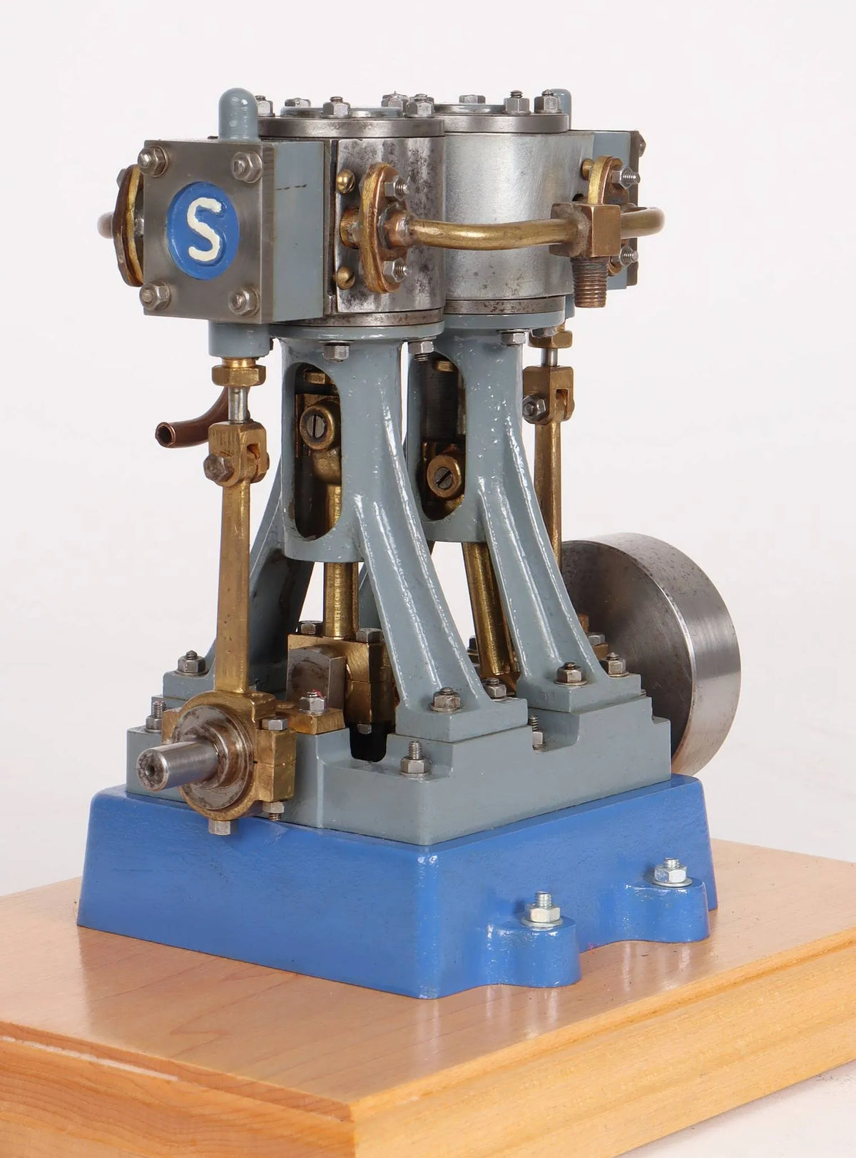 Stuart Double Ten vertical engine