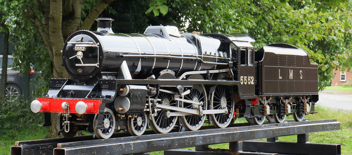 5 inch gauge LMS 4-6-0 No. 5552 "Silver Jubilee"