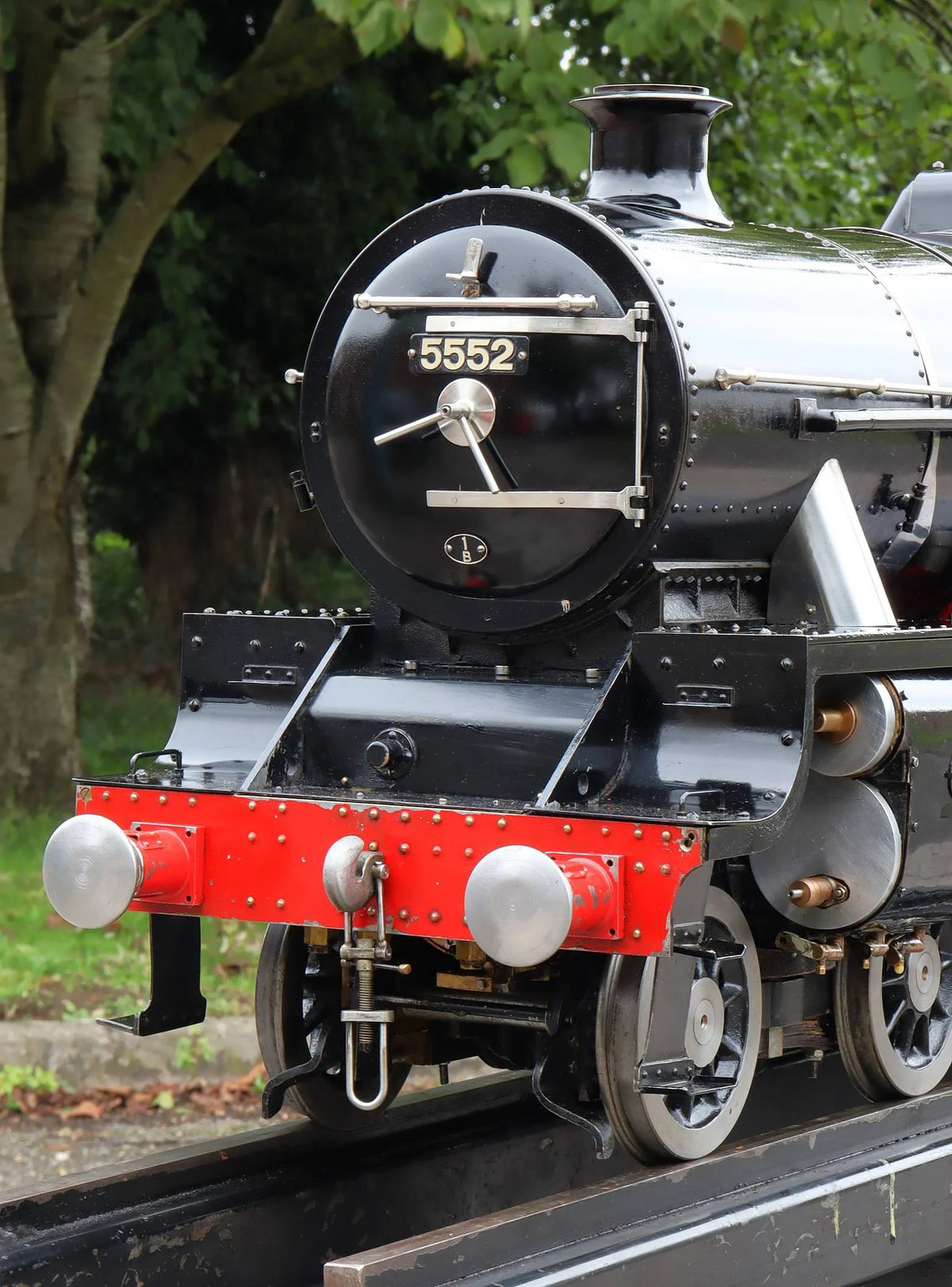 5 inch gauge LMS 4-6-0 No. 5552 "Silver Jubilee"