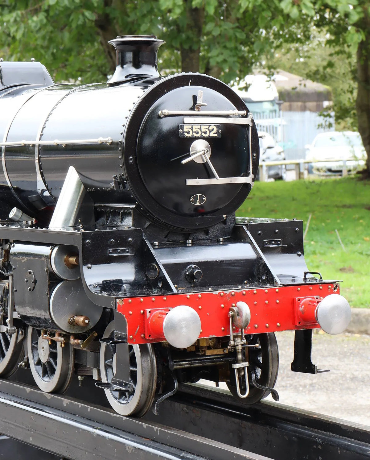 5 inch gauge LMS 4-6-0 No. 5552 "Silver Jubilee"