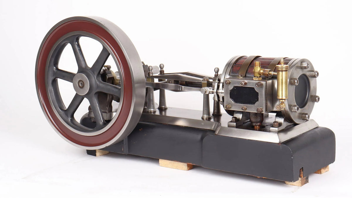 Vintage horizontal workshop engine