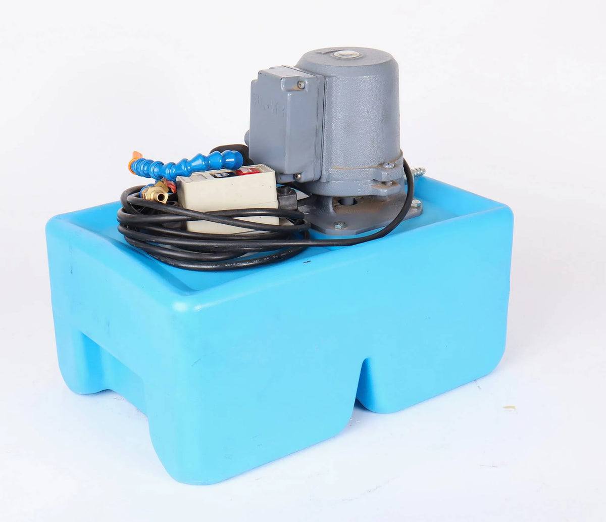 Vertex coolant pump & tank