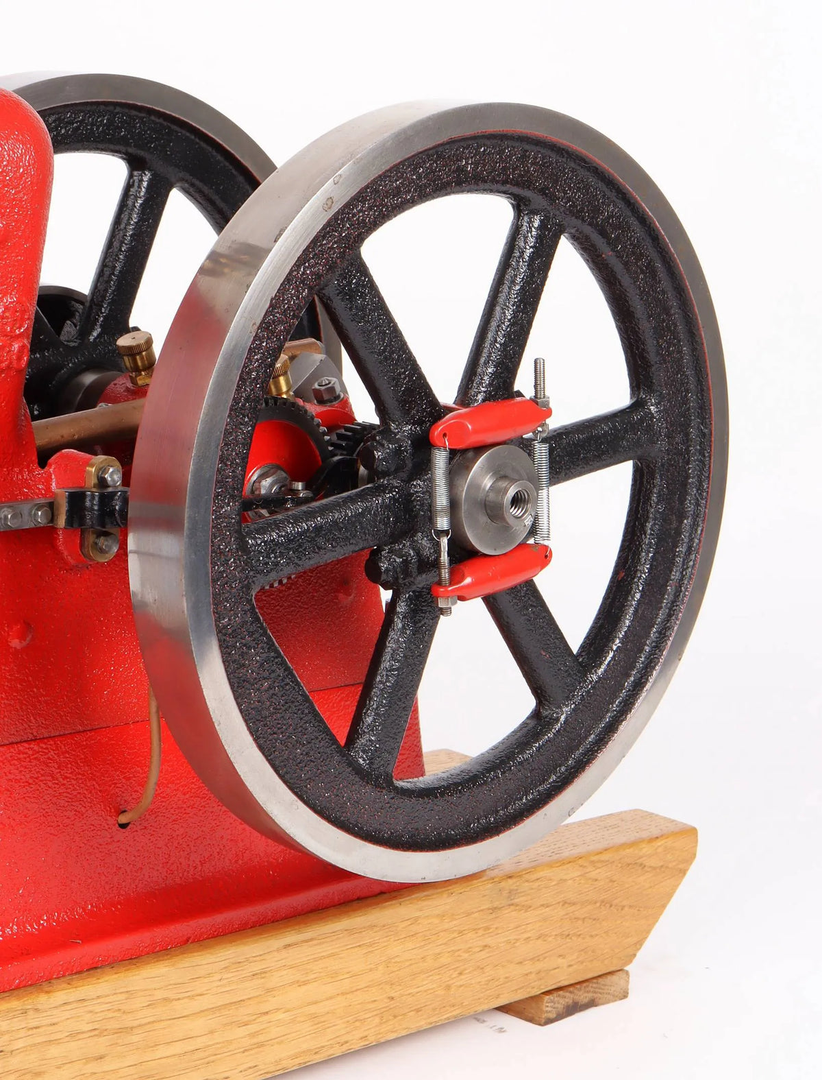 Red Wing hit & miss engine
