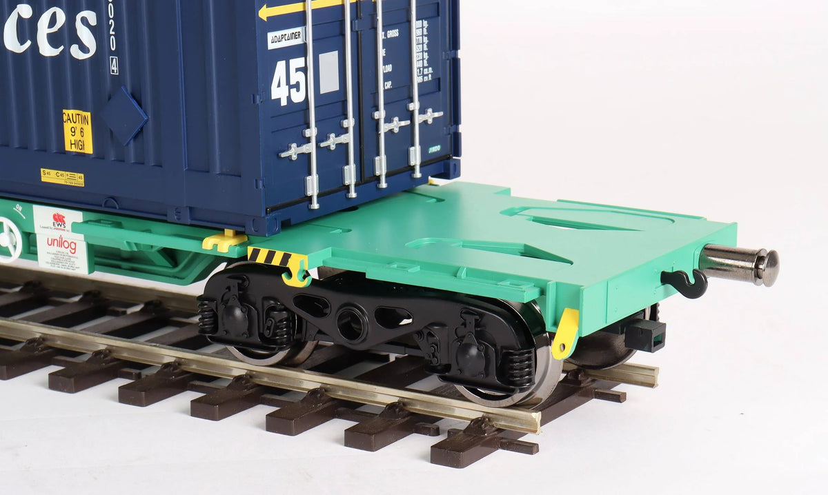 Pair of Gauge 1 Aristocraft container wagons and flat car