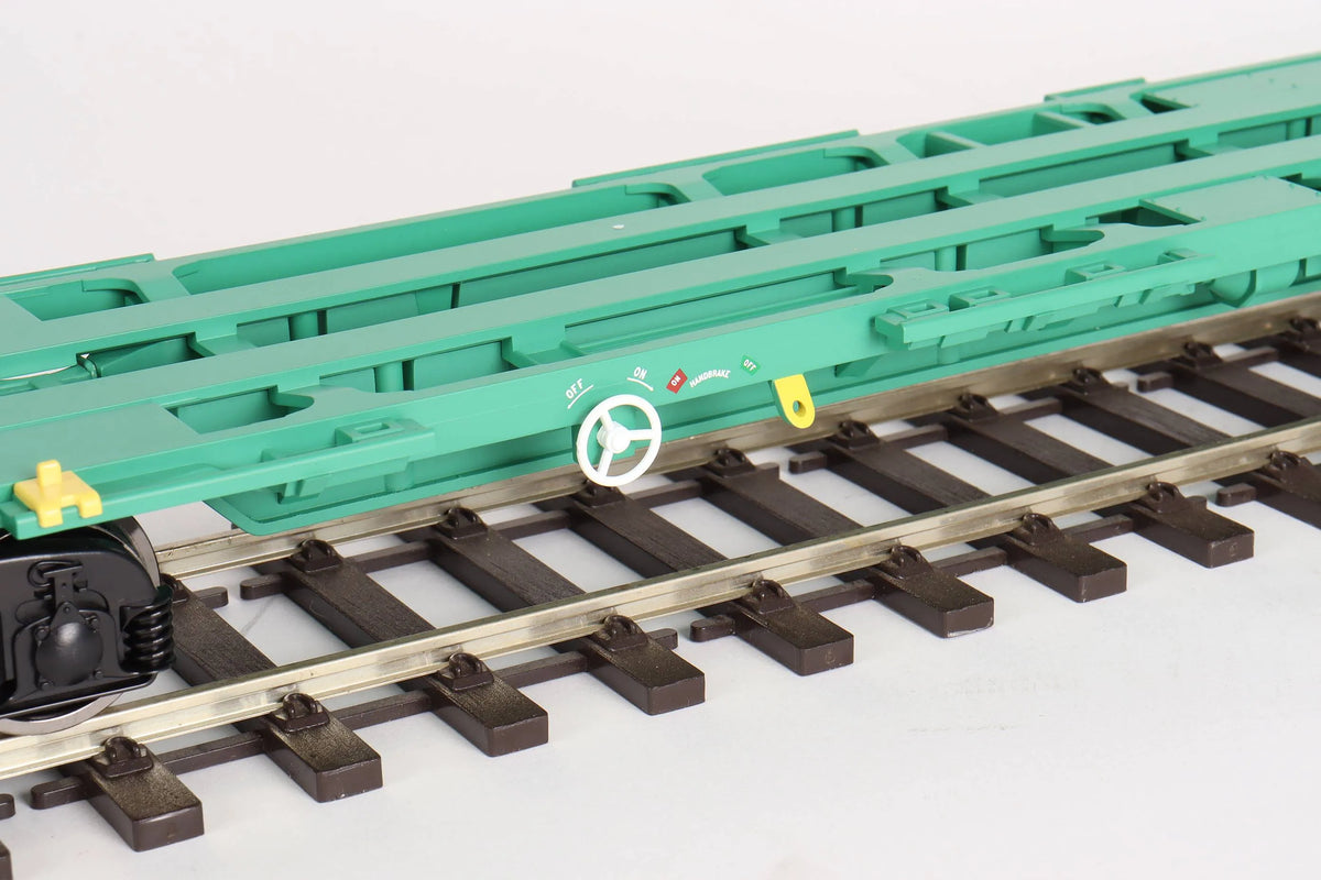 Pair of Gauge 1 Aristocraft container wagons and flat car