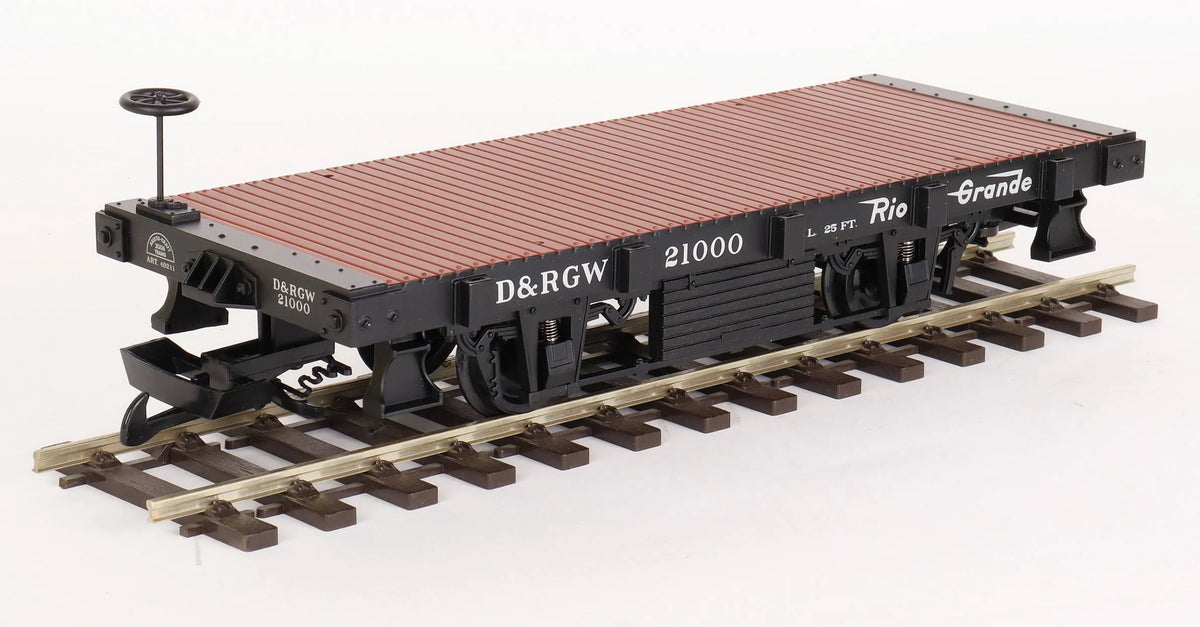 Pair of Gauge 1 Aristocraft container wagons and flat car