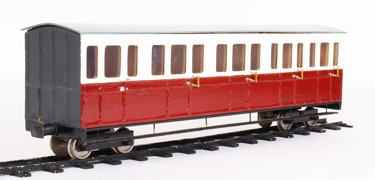 Pair of 16mm narrow gauge coaches